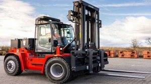 electric forklift