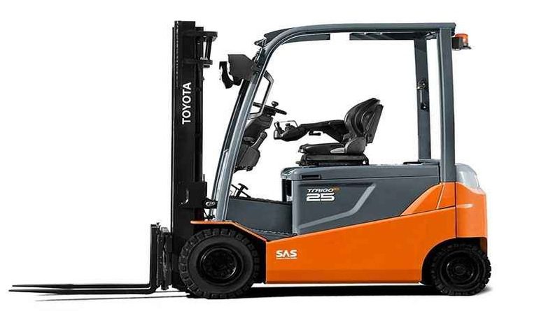 electric forklift