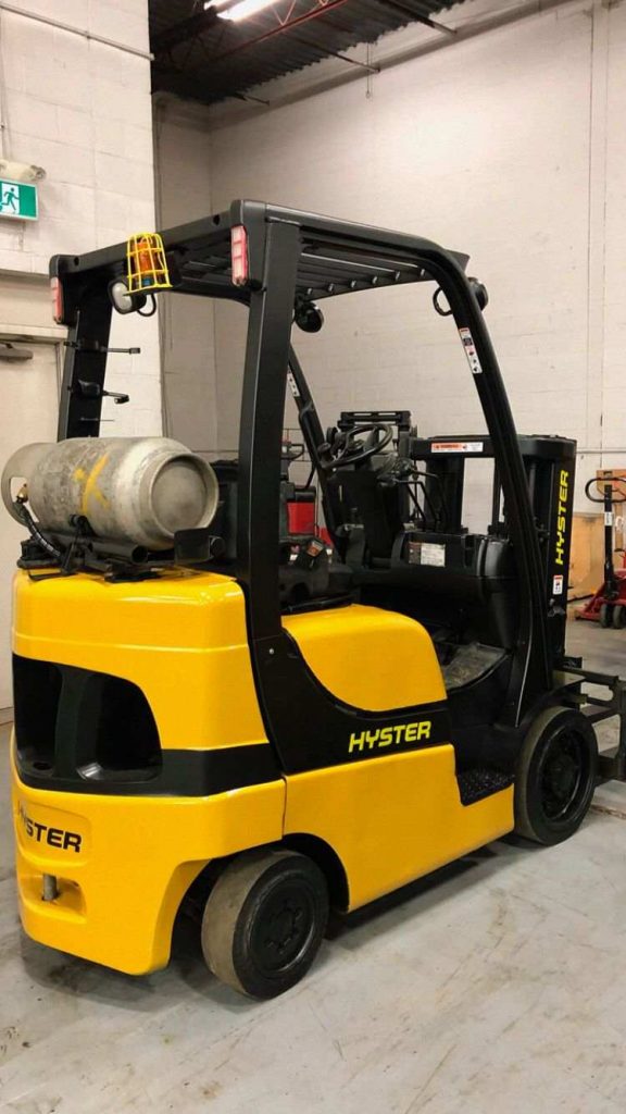 HYSTER 5000Lbs. PROPANE POWER (SKU:TLT-1-23-122802)