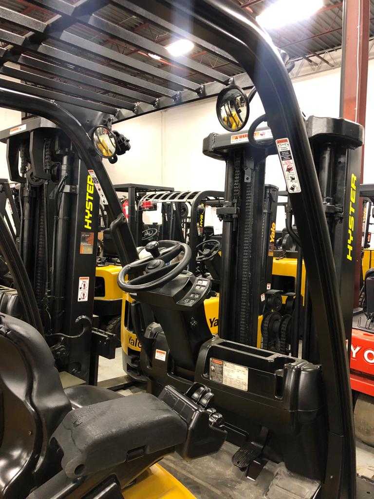 HYSTER 5000Lbs. PROPANE POWER (SKU:TLT-1-23-122801)