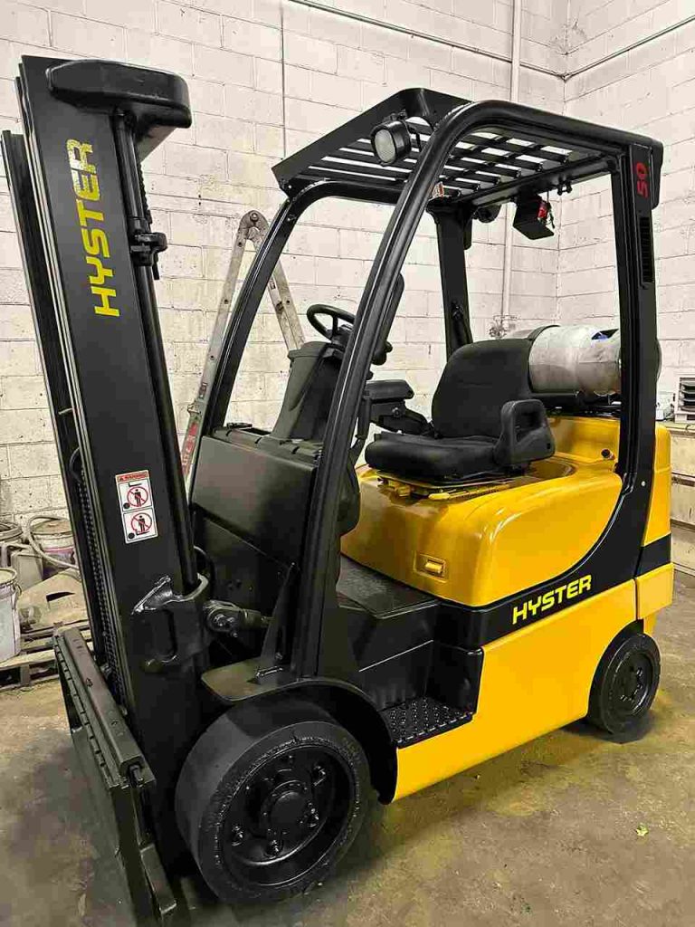 HYSTER 5000Lbs. PROPANE POWER (SKU:TLT-1-23-122808)