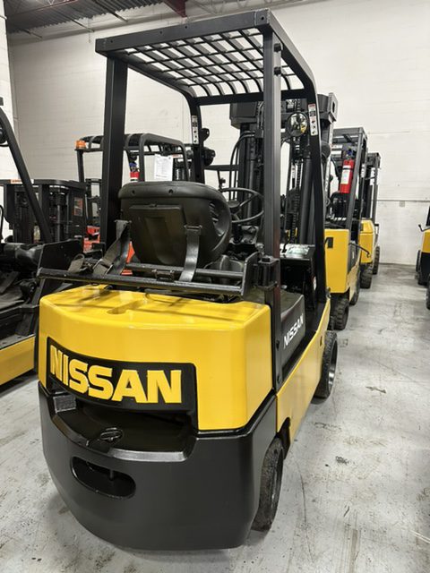 NISSAN 5000LBS. PROPANE POWER (SKU:TLT-1-23-122805)