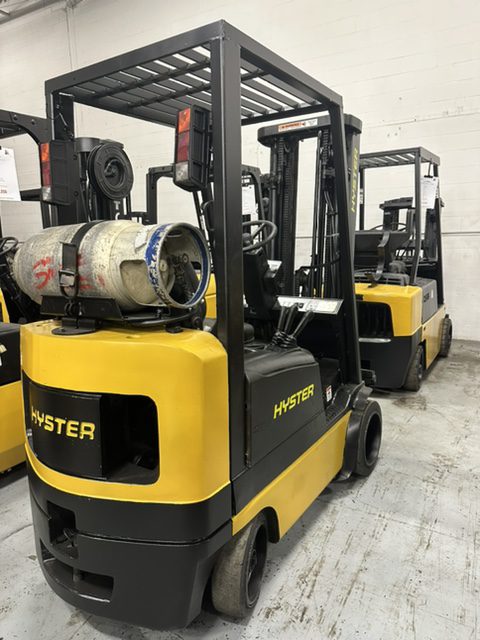 HYSTER 7000Lbs. PROPANE POWER (SKU:TLT-1-23-122794)