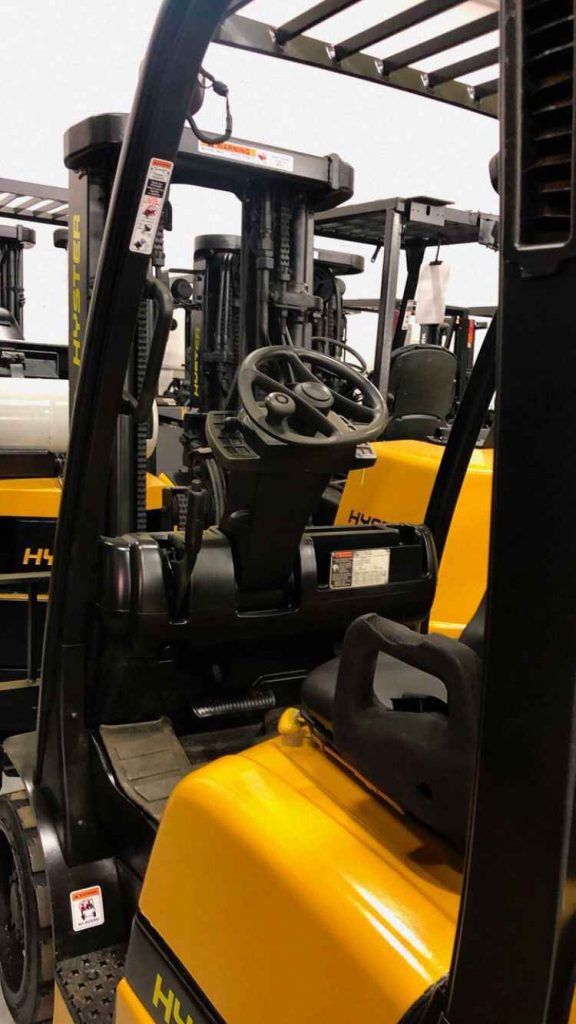 HYSTER 5000Lbs. PROPANE POWER (SKU:TLT-1-23-122829)