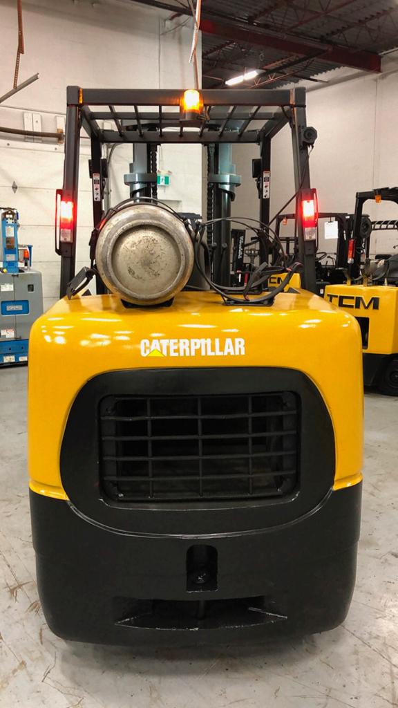 CATERPILLAR 12000LBS. PROPANE POWER TLT-1-23-122836