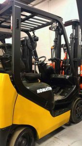 KOMATSU 5000Lbs. PROPANE POWER (SKU:TLT-1-24-122861)