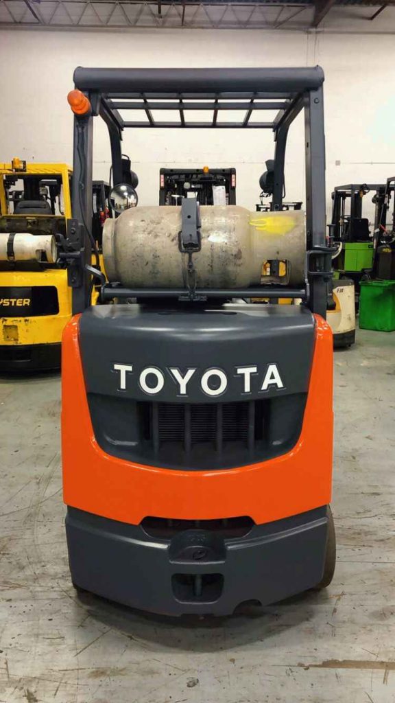 TOYOTA 5000Lbs. PROPANE POWER (SKU:TLT-1-24-122870)